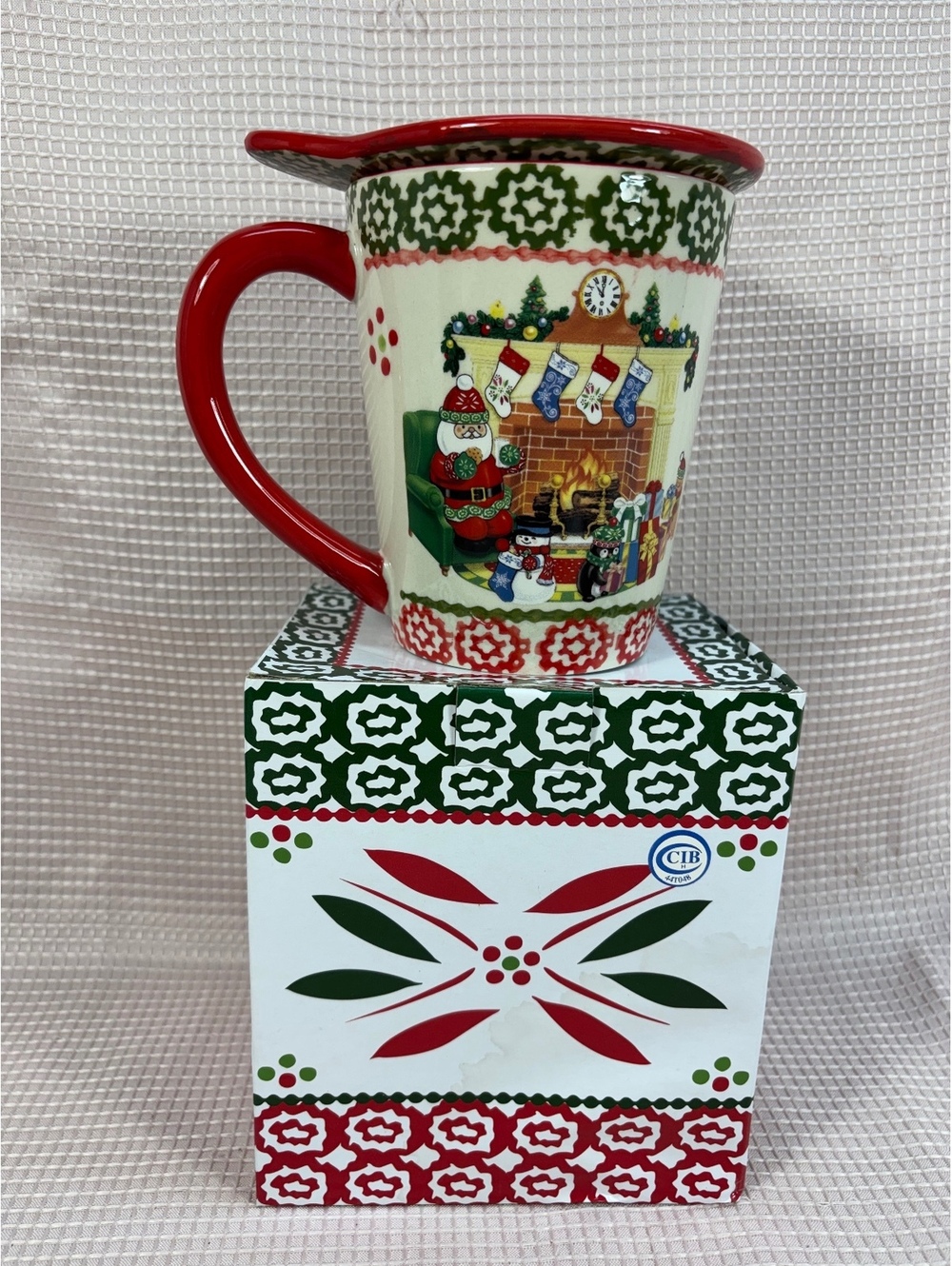Temp-tations by Tara 16 oz holiday ceramic coffee mug Santa with lid/coaster